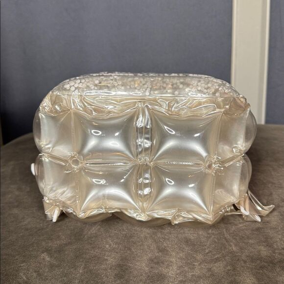 White/Silver Inflatable Bubble BackPack Foam Ball New in Packaging One Size - Picture 13 of 14